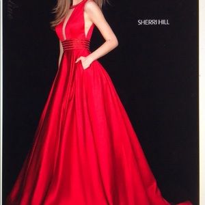 $700 Sherri hill dress pageant ball gown red 2